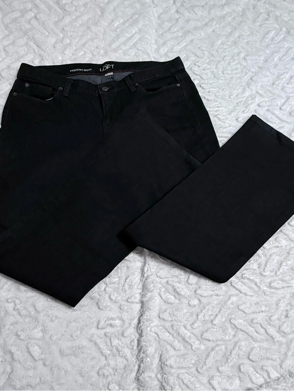 LOFT Dark Wash Denim Women's Boot Cut Jeans - Size 12 - NWOT - Picture 2 of 14